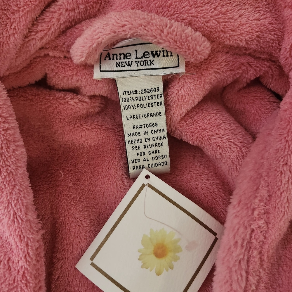 Anne Lewin New York Plush Fleece Bathrobe with Belt Size: L Color: Pink - Picture 6 of 13